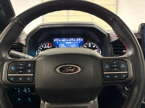 Used 2024 Ford Expedition Limited AWD/4WD image 16