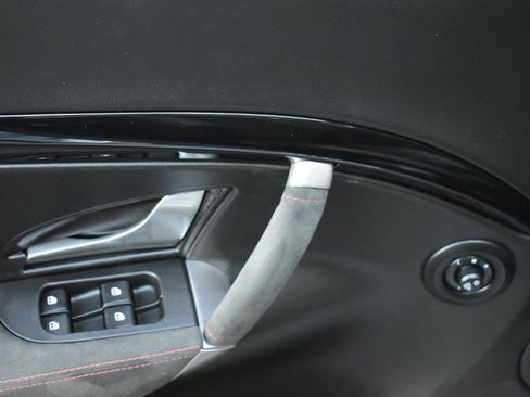 Used 2018 Maserati GranTurismo Sport image 49