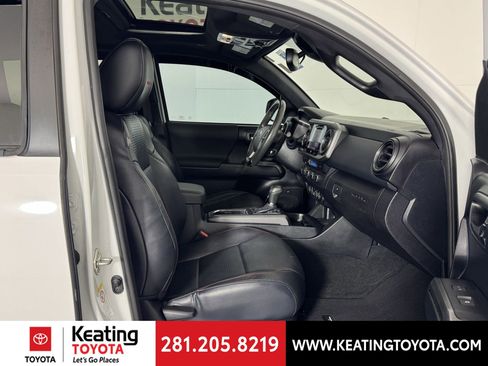 Used 2019 Toyota Tacoma TRD Pro AWD/4WD image 21