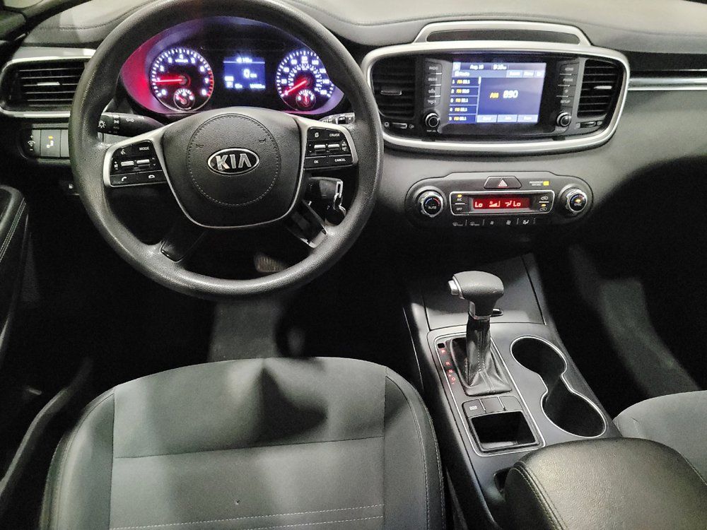 Used 2019 Kia Sorento FWD V6 image 22