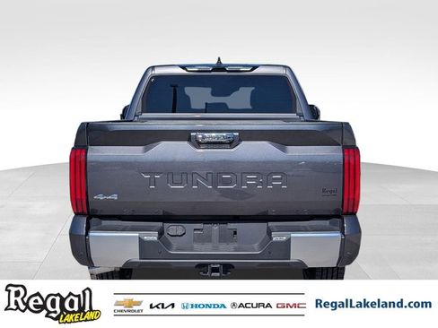 Used 2023 Toyota Tundra Limited image 4