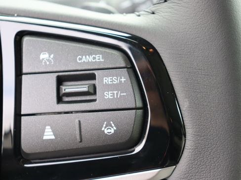 Used 2026 Honda Odyssey EX-L image 32