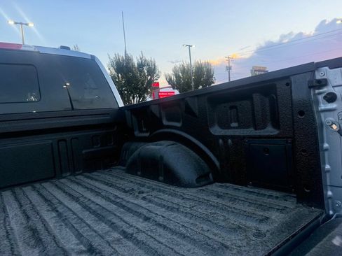 Used 2025 Ford F150 Lariat AWD/4WD image 21