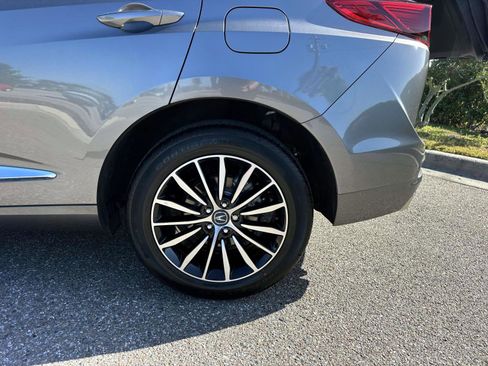 Used 2025 Acura RDX SH-AWD w/ Advance Package image 9