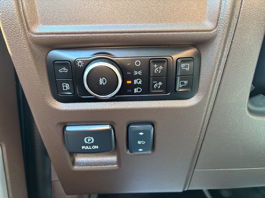 Used 2025 Ford F150 King Ranch w/ FX4 Off-Road Package AWD/4WD image 35