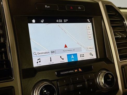 Certified 2019 Ford F150 Lariat w/ Equipment Group 502A Luxury image 13