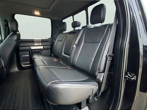 Used 2019 Ford F350 Lariat w/ Lariat Ultimate Package image 17
