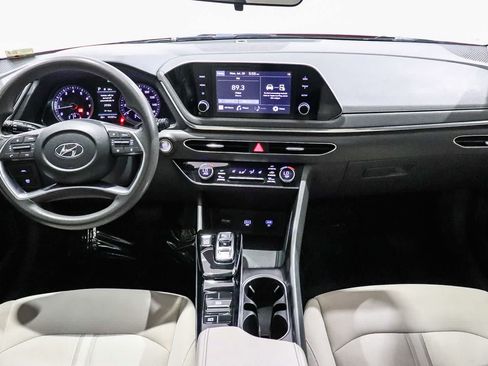 Used 2021 Hyundai Sonata SEL w/ Preferred Accessory Package FWD image 12
