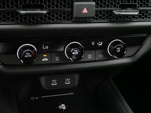 Certified 2026 Honda HR-V LX image 23