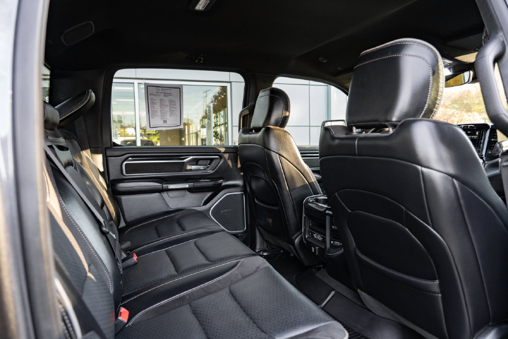 Used 2021 RAM 1500 Laramie AWD/4WD image 27