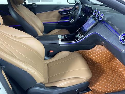Used 2024 Mercedes-Benz CLE 300 4MATIC Cabriolet image 11