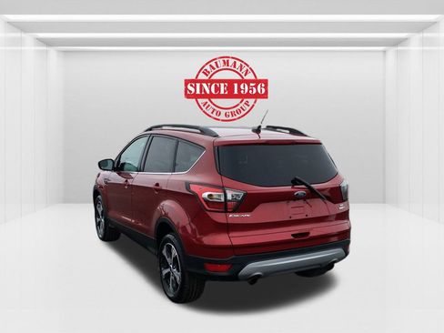 Used 2017 Ford Escape SE w/ Equipment Group 201A image 8