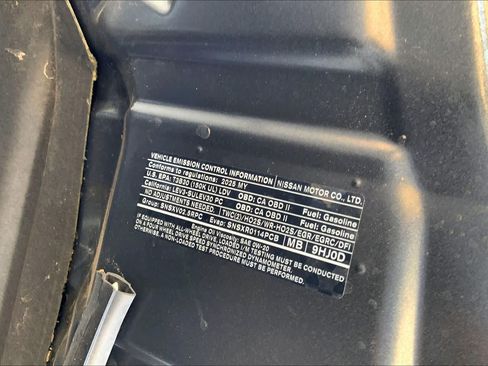 Used 2025 Nissan Altima 2.5 SV FWD image 33