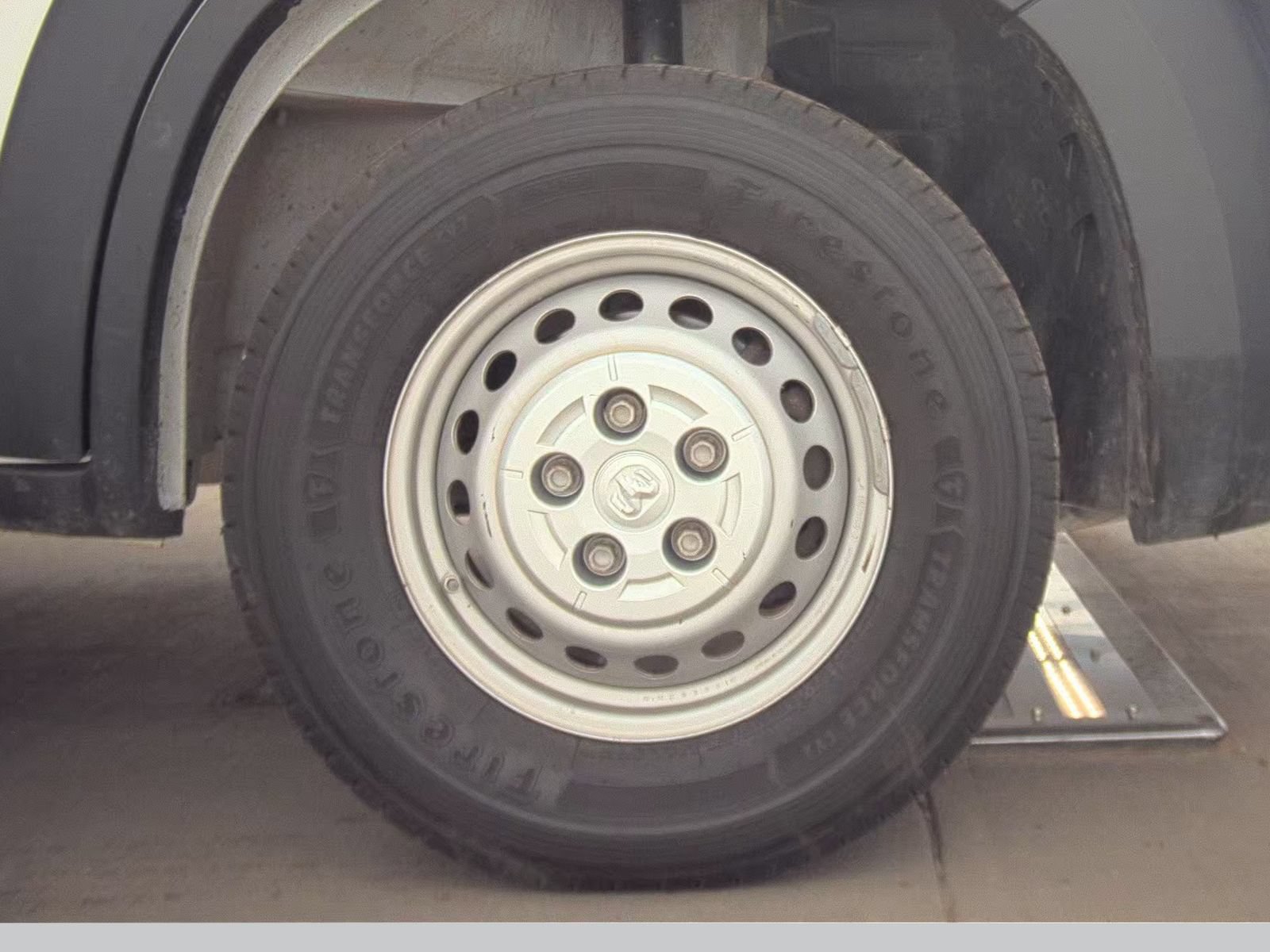 Used 2023 RAM ProMaster 2500 FWD image 18