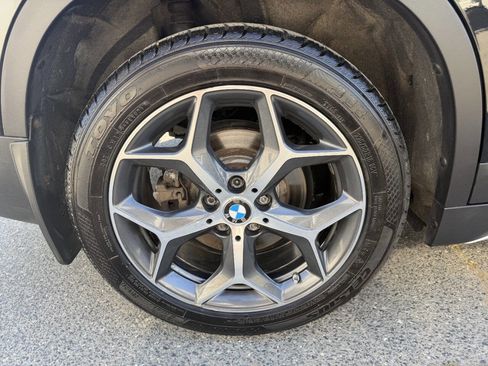 Used 2016 BMW X1 xDrive28i AWD/4WD image 14
