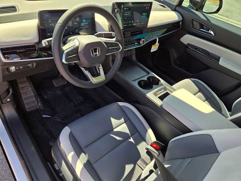 New 2026 Honda Prologue Touring image 10