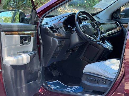 Used 2017 Honda CR-V EX-L image 9