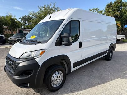 Used 2025 RAM ProMaster 2500 w/ Convenience Group