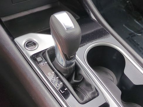 Certified 2024 Nissan Altima 2.5 SV image 19