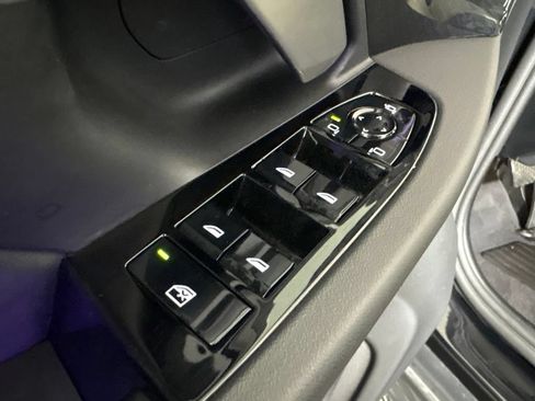 Certified 2026 BMW 530i RWD image 22