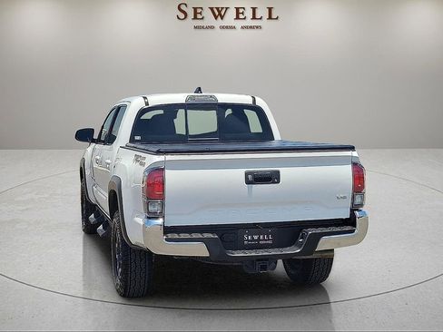 Used 2023 Toyota Tacoma TRD Off-Road RWD image 3