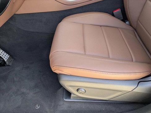 New 2025 Mercedes-Benz GLS 450 4MATIC image 4