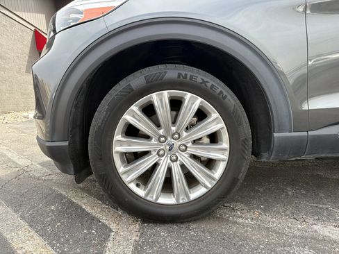 Used 2020 Ford Explorer Limited image 36