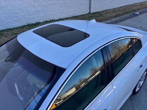 Used 2016 Volvo S60 T5 Premier image 12