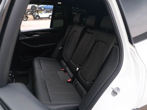 Used 2021 BMW X3 xDrive30e w/ Convenience Package (ZC2) image 26