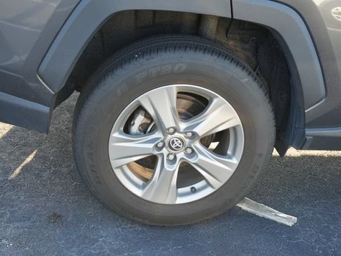 Used 2024 Toyota RAV4 XLE AWD/4WD image 12