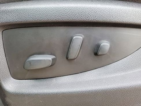 Used 2018 GMC Sierra 1500 SLE w/ SLE Value Package image 23