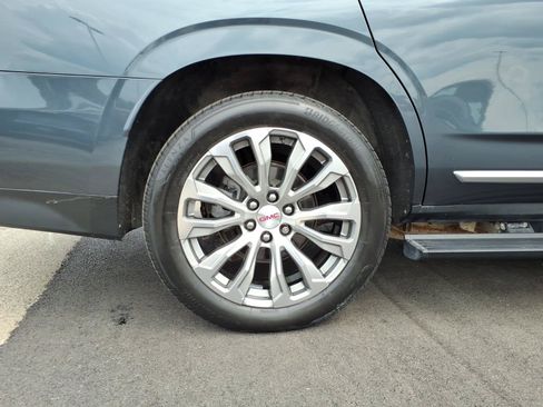 Used 2021 GMC Yukon Denali w/ Denali Ultimate Package AWD/4WD image 6