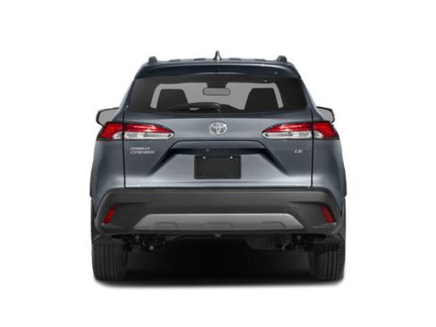 Used 2022 Toyota Corolla Cross LE AWD/4WD image 5