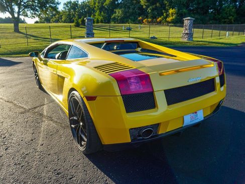 Used 2005 Lamborghini Gallardo image 10