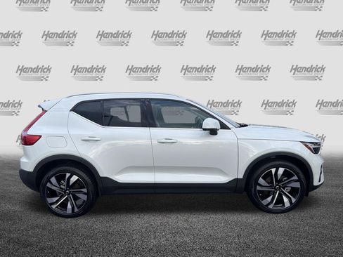 Certified 2023 Volvo XC40 B5 Plus w/ Protection Package Premier AWD/4WD image 11