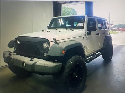 Used 2015 Jeep Wrangler Unlimited Sport AWD/4WD image 1