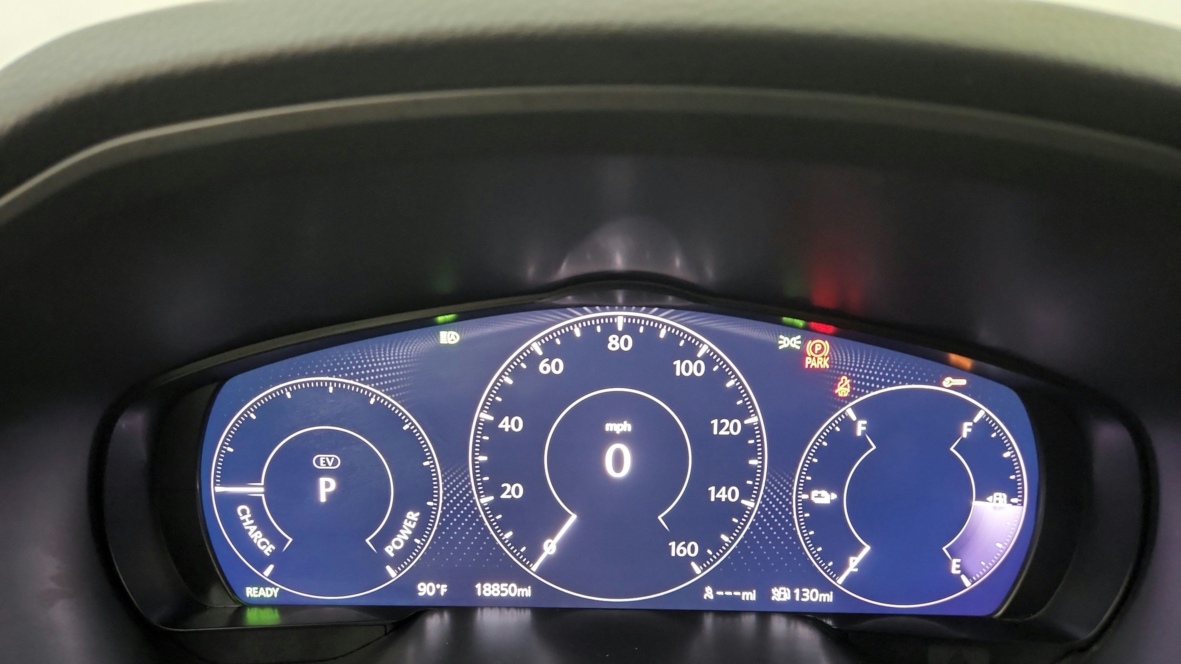 Used 2024 MAZDA CX-90 Plug-In Hybrid w/ Preferred AWD/4WD image 17
