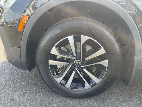 Used 2023 Volkswagen Tiguan S AWD/4WD image 17