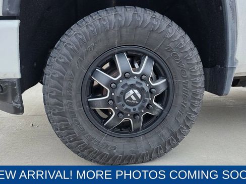 Used 2021 Chevrolet Silverado 3500 LTZ w/ LTZ Plus Package image 10