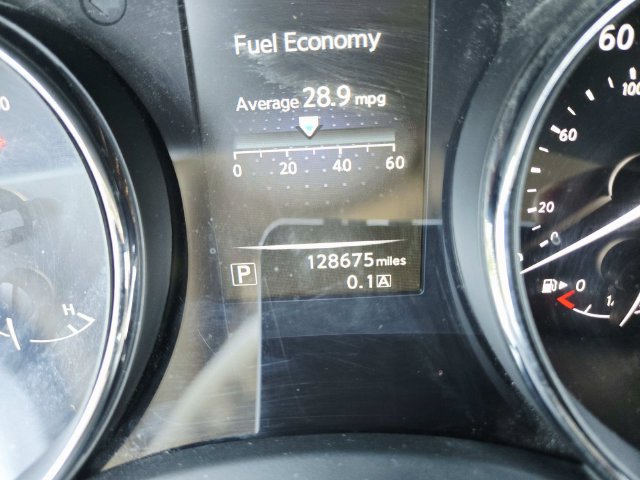 Used 2014 Nissan Rogue S AWD/4WD image 19