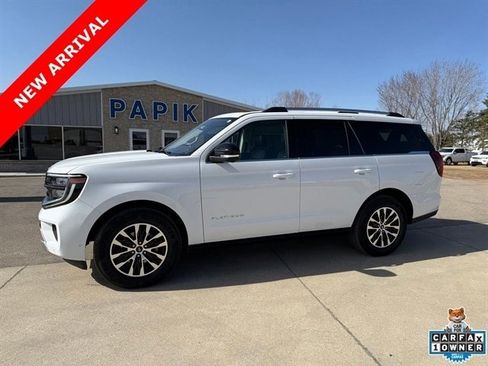 Certified 2025 Ford Expedition Platinum image 1