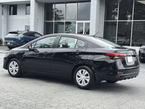 Used 2025 Nissan Versa S w/ Trunk Package FWD image 3
