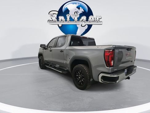 Used 2019 GMC Sierra 1500 Base 4WD 4D Crew Cab w/ Convenience Package image 9