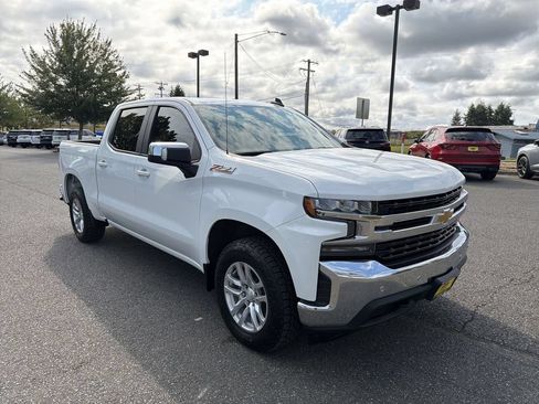 Certified 2019 Chevrolet Silverado 1500 LT w/ True North Edition AWD/4WD image 3