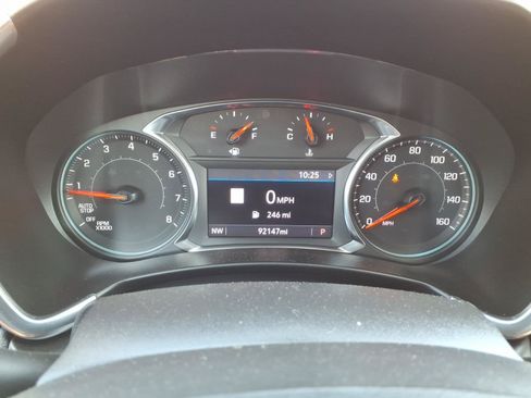 Used 2023 Chevrolet Equinox Premier AWD/4WD image 18