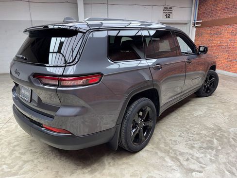 Used 2023 Jeep Grand Cherokee L Laredo AWD/4WD image 5