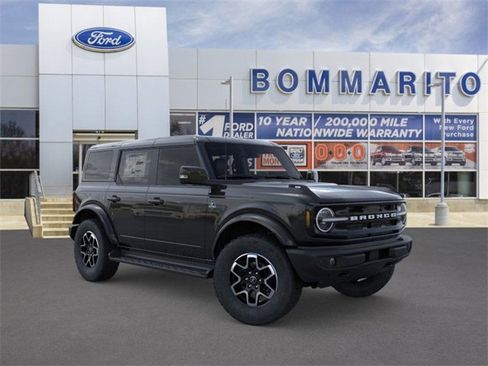New 2025 Ford Bronco Outer Banks image 7