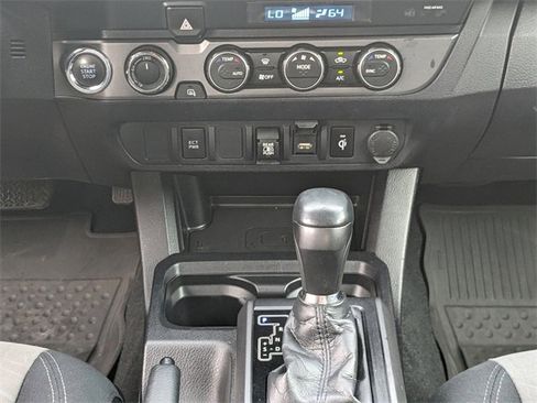 Used 2021 Toyota Tacoma TRD Sport w/ Blackout Package (TMS) image 19