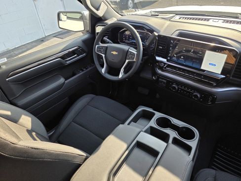 New 2025 Chevrolet Silverado 1500 LT image 15