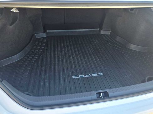 Used 2025 Toyota Camry LE image 17